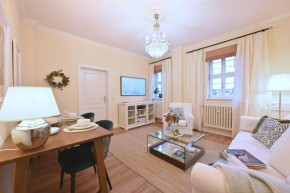 GRÄFIN AMALIA - Elegantes Apartment in historischer Burg nahe Fulda